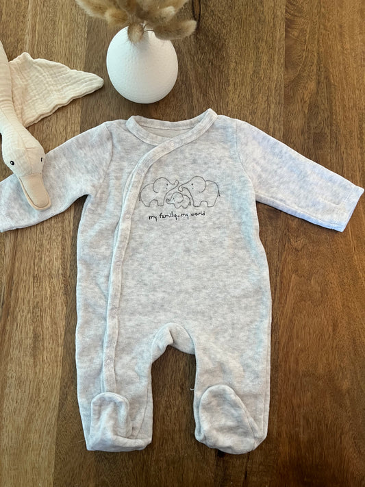 Pyjama 1 mois In extenso
