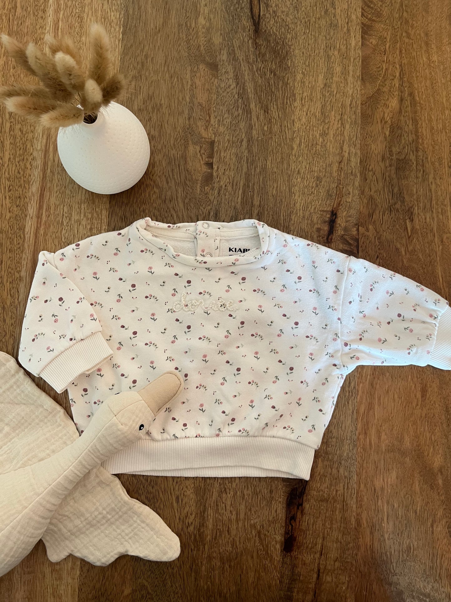 Pull Flora 3 mois