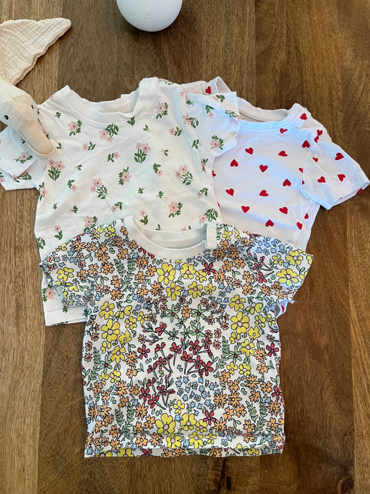 Lot de teeshirt 12 mois primark
