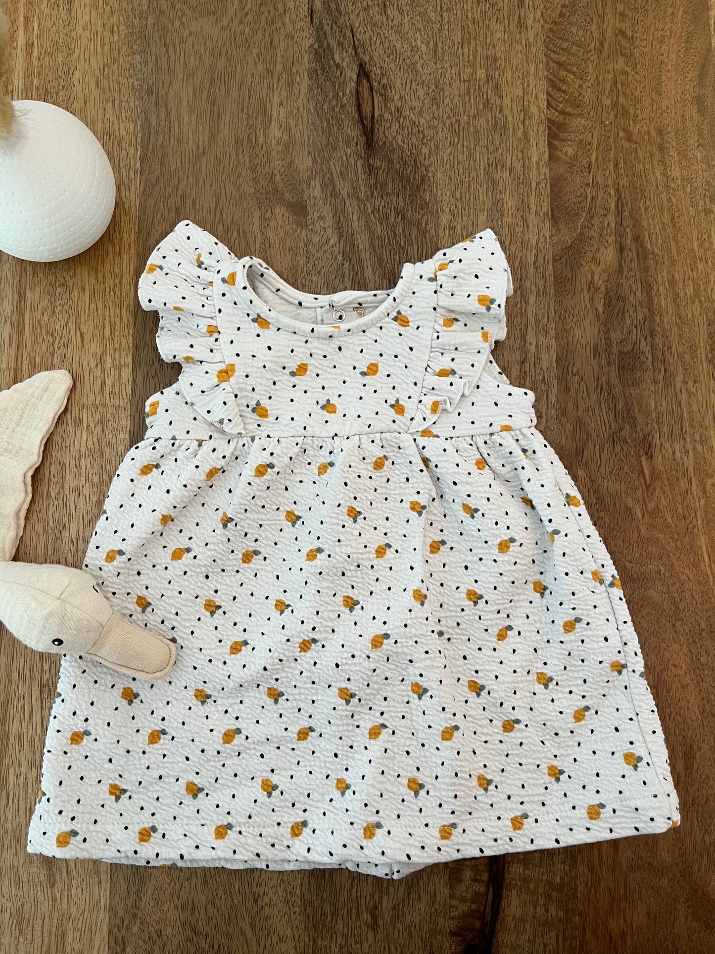 Robe citron 6mois