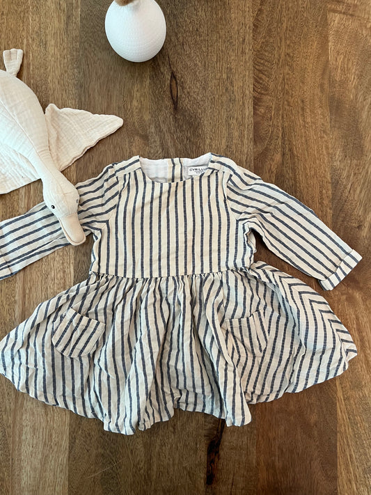 Robe 9 mois cyrillus